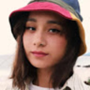 Meet your Posher, Roxane